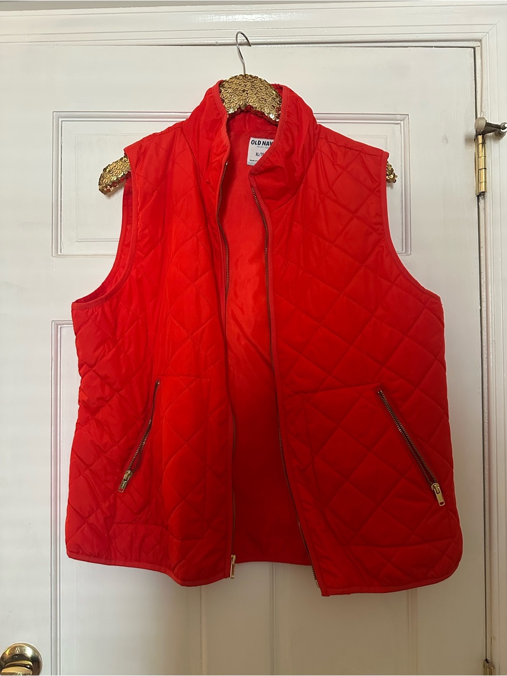 Old Navy Women's Quilted Red Vest Size XL